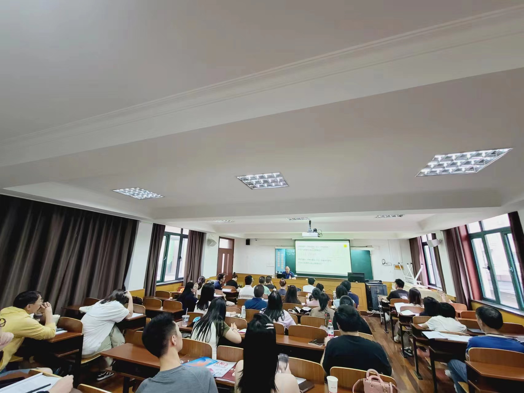 孙勇老师授课逻辑课程